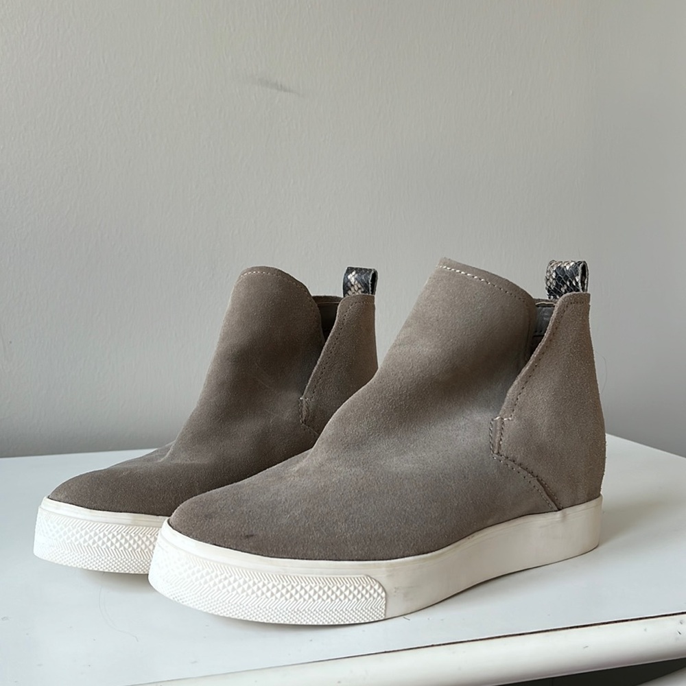 Sneaker Boots